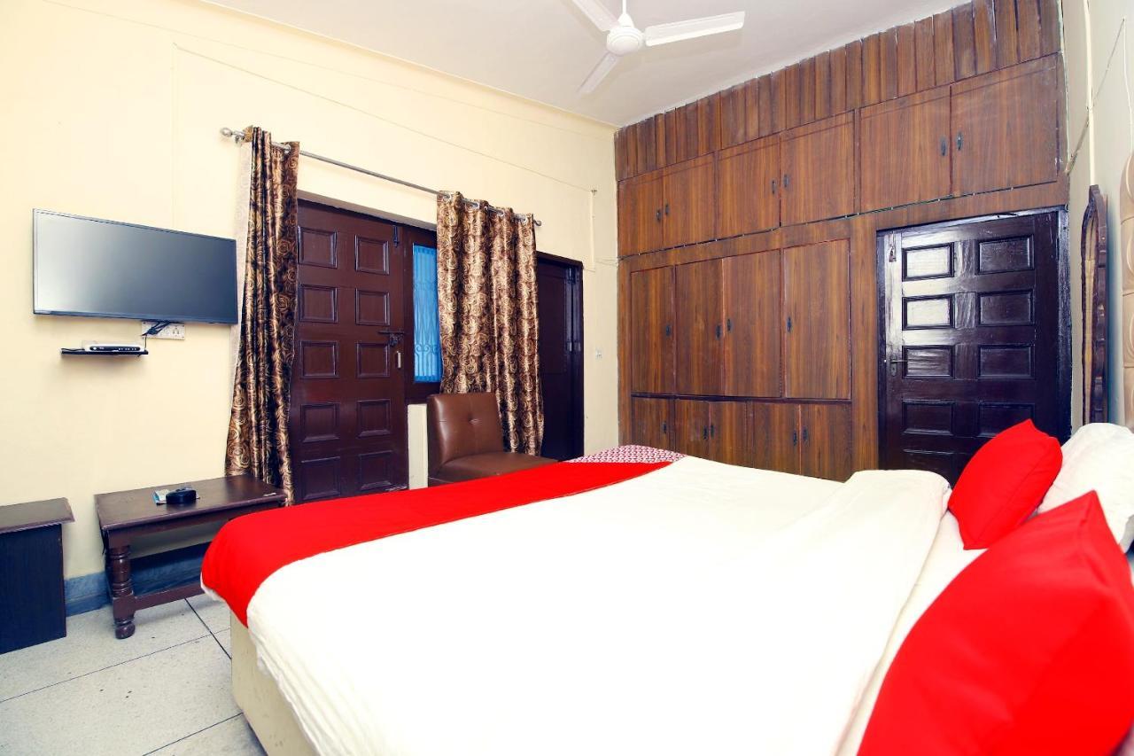 Oyo 8670 Hotel Usha Palace Mussoorie Luaran gambar