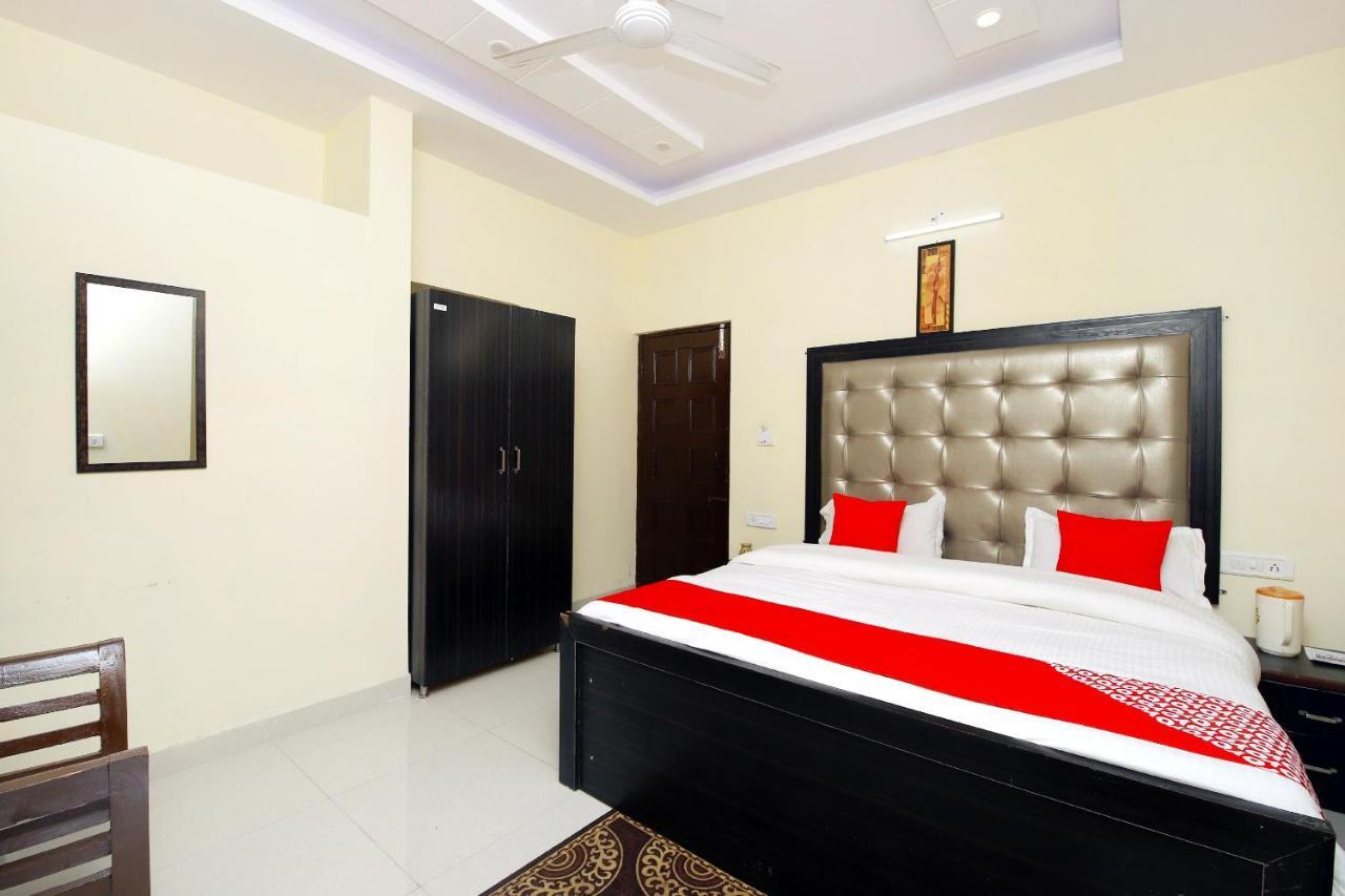 Oyo 8670 Hotel Usha Palace Mussoorie Luaran gambar