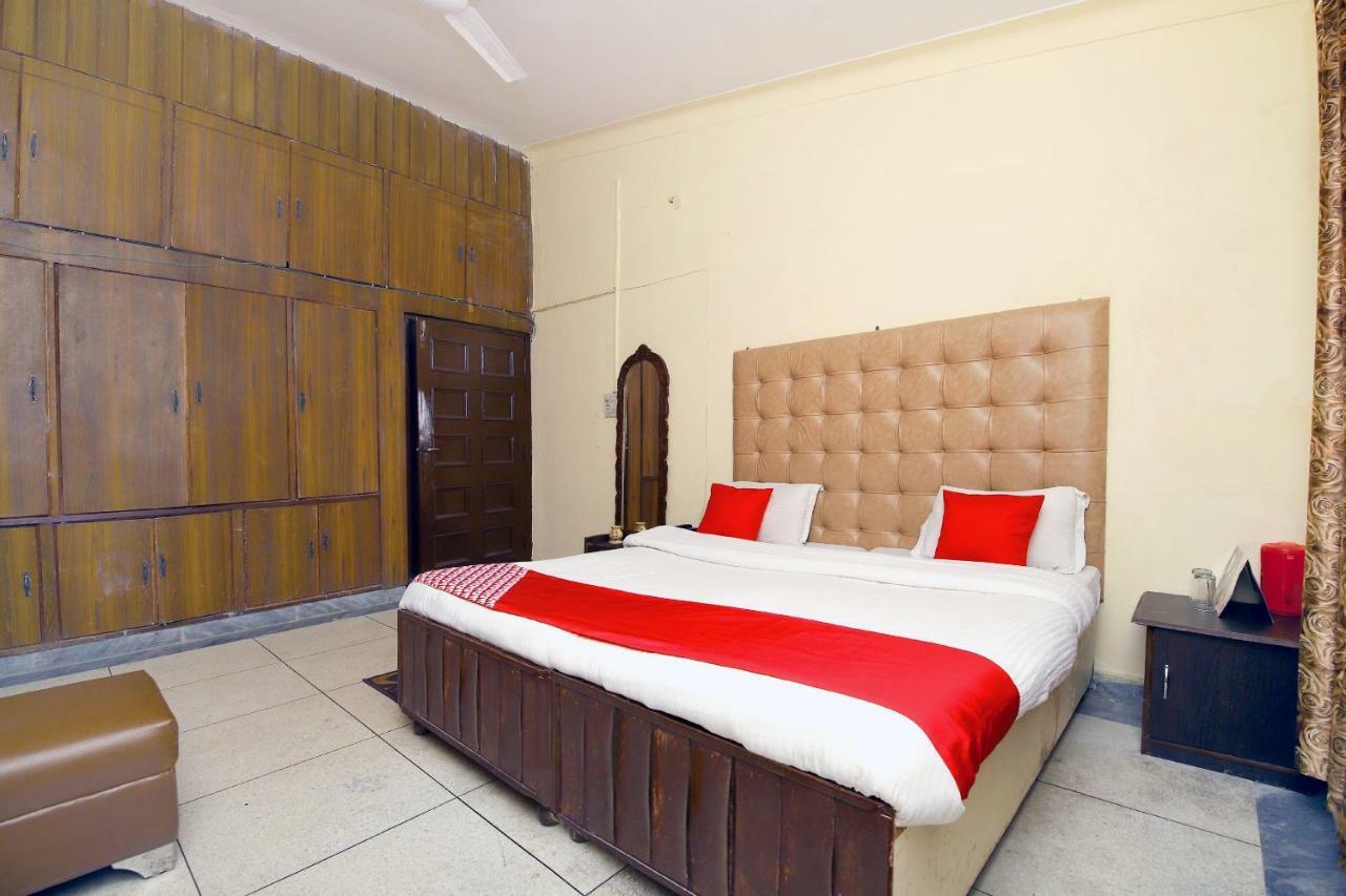Oyo 8670 Hotel Usha Palace Mussoorie Luaran gambar