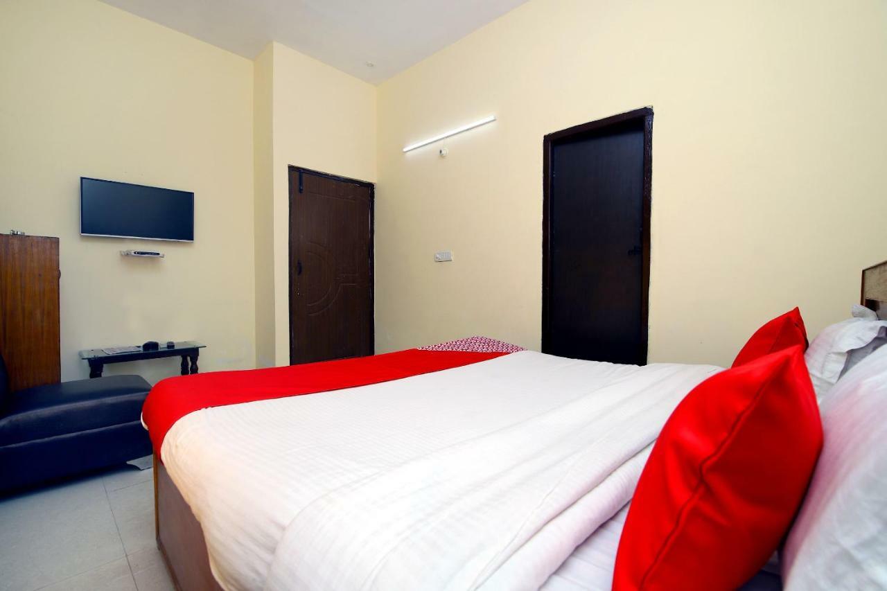 Oyo 8670 Hotel Usha Palace Mussoorie Luaran gambar