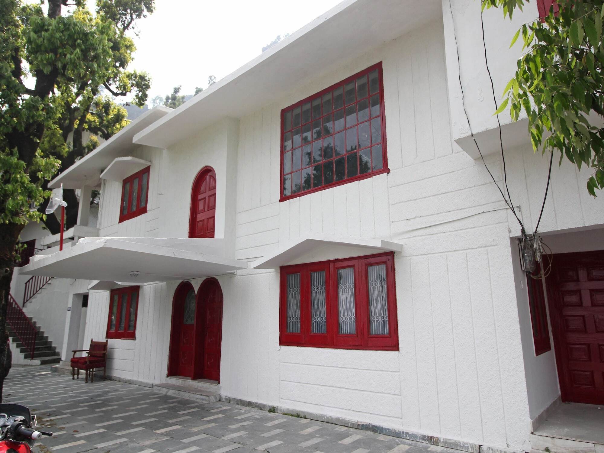 Oyo 8670 Hotel Usha Palace Mussoorie Luaran gambar
